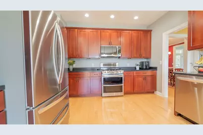 2255 Naples Drive, Valparaiso, IN 46385 - Photo 13