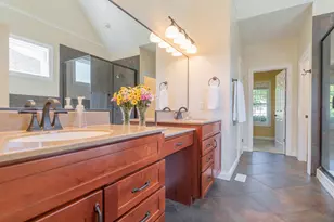 2255 Naples Dr, Valparaiso, IN 46385 - Photo 31