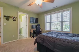 2255 Naples Dr, Valparaiso, IN 46385 - Photo 39