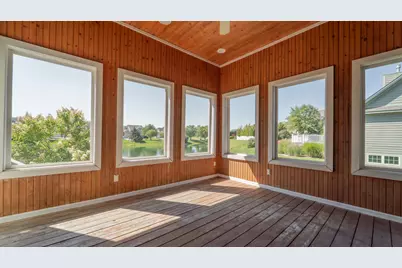 2255 Naples Drive, Valparaiso, IN 46385 - Photo 23