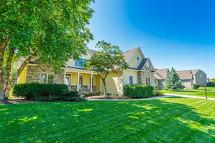 2255 Naples Dr, Valparaiso, IN 46385 - Photo 3