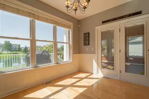 2255 Naples Dr, Valparaiso, IN 46385 - Photo 21