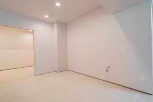 2255 Naples Dr, Valparaiso, IN 46385 - Photo 57