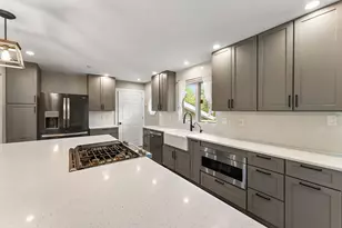 13667 W 89th Pl, Saint John, IN 46373 - Photo 7