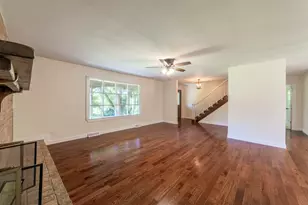 820 N 350 E, Valparaiso, IN 46383 - Photo 13