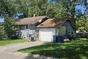 1105 A St, La Porte, IN 46350 - Photo 5