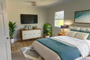 816 Water St, Hobart, IN 46342 - Photo 11