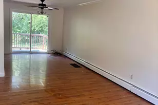 816 Water St, Hobart, IN 46342 - Photo 3