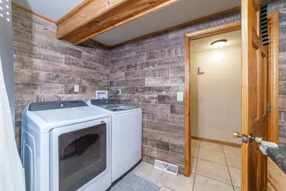 220 S Linda Street, Hobart, IN 46342 - Photo 27