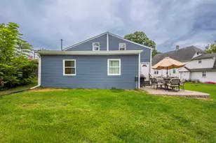 220 S Linda St, Hobart, IN 46342 - Photo 41