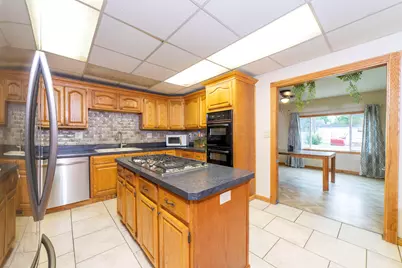 220 S Linda Street, Hobart, IN 46342 - Photo 11