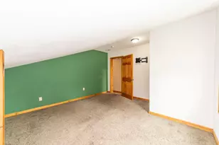 220 S Linda St, Hobart, IN 46342 - Photo 35