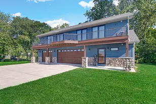 7912 Lake Shore Dr, Cedar Lake, IN 46303 - Photo 5