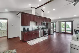 7912 Lake Shore Dr, Cedar Lake, IN 46303 - Photo 9