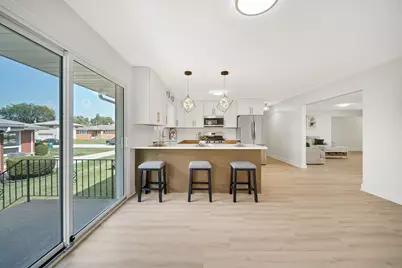 8304 Monroe Avenue, Munster, IN 46321 - Photo 7