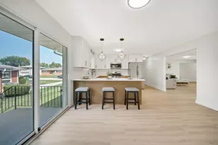 8304 Monroe Ave, Munster, IN 46321 - Photo 7