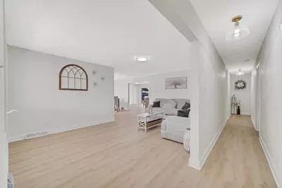 8304 Monroe Avenue, Munster, IN 46321 - Photo 5