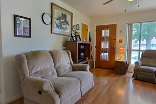 805 W Washington St, Rensselaer, IN 47978 - Photo 5