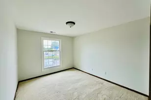 1618 Camellia Dr, Munster, IN 46321 - Photo 11