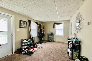 5856 Wallace Rd, Hammond, IN 46320 - Photo 3