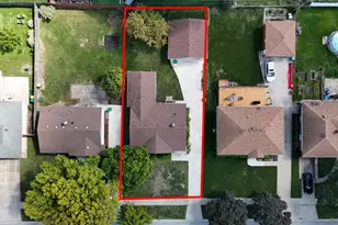 7911 Jackson Ave, Munster, IN 46321 - Photo 3