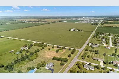 9715 W 157th Avenue, Lowell, IN 46356 - Photo 11