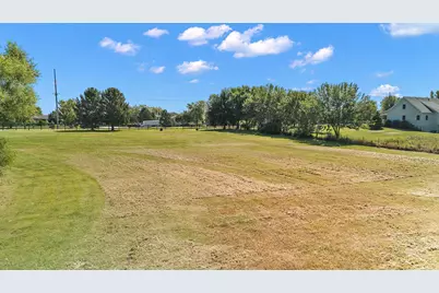 9715 W 157th Avenue, Lowell, IN 46356 - Photo 7