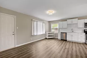 1107 W 63rd Ave, Merrillville, IN 46410 - Photo 7