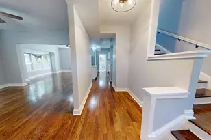 720 Maryland St, Gary, IN 46402 - Photo 5