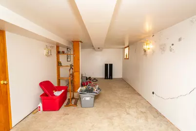 510 W 142nd Street, East Chicago, IN 46312 - Photo 33