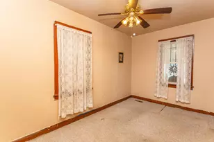 510 W 142nd St, East Chicago, IN 46312 - Photo 25