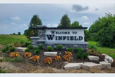 8610 E 109th Avenue, Crown Point, IN 46307 - Photo 5