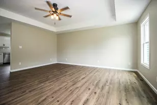 10524 Coyote Trl, Wheatfield, IN 46392 - Photo 7