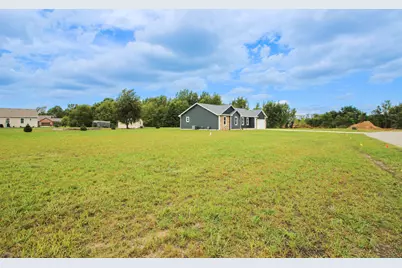 10524 Coyote Trail, Wheatfield, IN 46392 - Photo 3