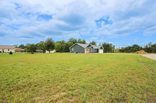 10524 Coyote Trl, Wheatfield, IN 46392 - Photo 3