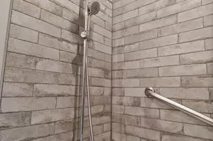 208 N Campbell St, Valparaiso, IN 46385 - Photo 23