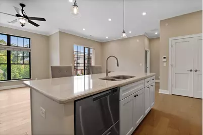 208 N Campbell Street #202, Valparaiso, IN 46385 - Photo 9