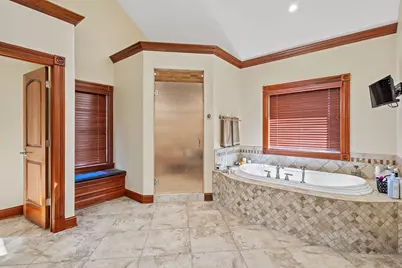 232 E 250 S, Valparaiso, IN 46383 - Photo 25