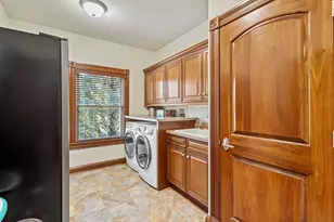 232 E 250 S, Valparaiso, IN 46383 - Photo 27