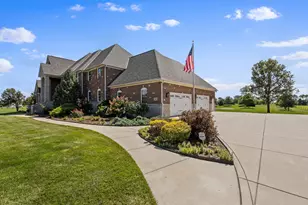 232 E 250 S, Valparaiso, IN 46383 - Photo 5