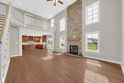 13049 Spirea Avenue, Saint John, IN 46373 - Photo 5