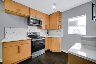 1948 McKinley St, Gary, IN 46404 - Photo 5