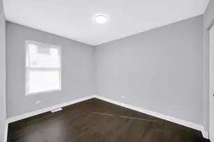 1948 McKinley St, Gary, IN 46404 - Photo 9