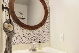 8109 Victoria Pl, Crown Point, IN 46307 - Photo 11