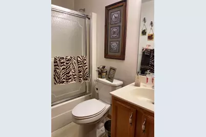 523 Hidden Oak Drive, Hobart, IN 46342 - Photo 13