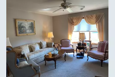 523 Hidden Oak Drive, Hobart, IN 46342 - Photo 5