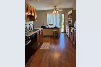 523 Hidden Oak Drive, Hobart, IN 46342 - Photo 9