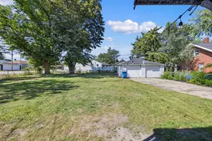 1582 Taney Pl, Gary, IN 46404 - Photo 25