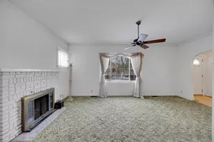 643 McKinley St, Gary, IN 46404 - Photo 3