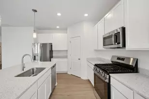 5048 Sedona Cir, Schererville, IN 46375 - Photo 13